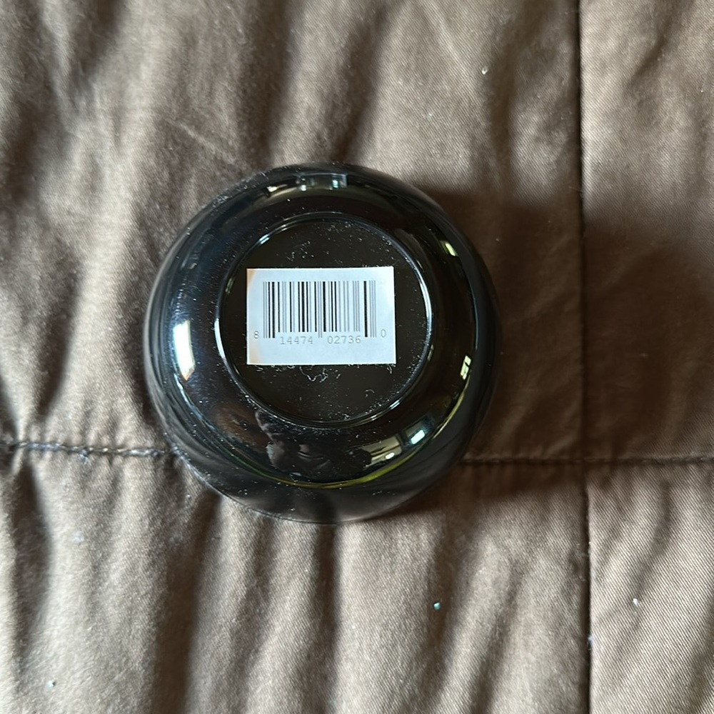 Sally Beauty Hair Color & Highlighting Plastic Measuring Beaker & Mixing Bowl - Picture 8 of 12